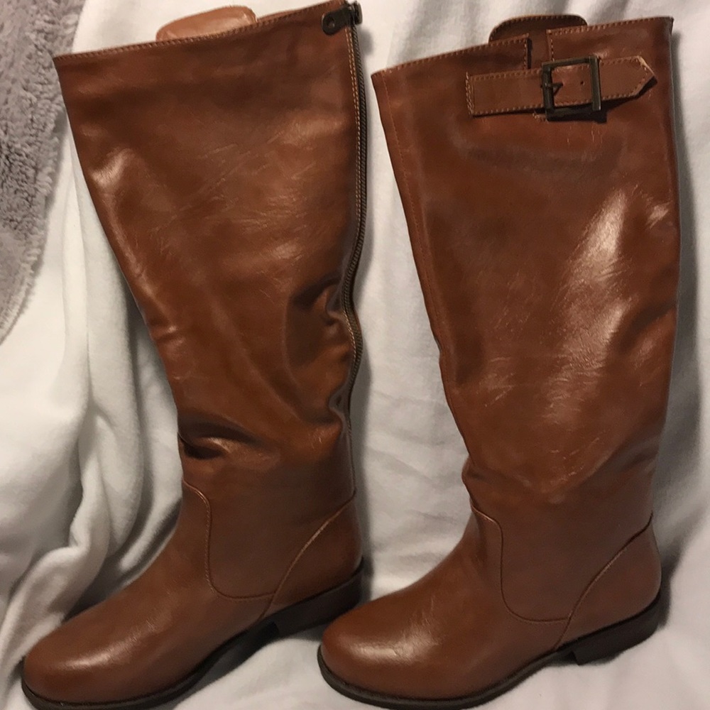 Brown boots